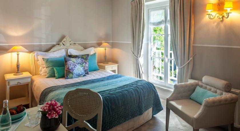 Hotel Traiteur Les Ormes, The Originals Relais Барневіль-Картере Екстер'єр фото